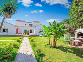  Magnificent Villa in Andalusia near Beach  Ла Кала Де Михас